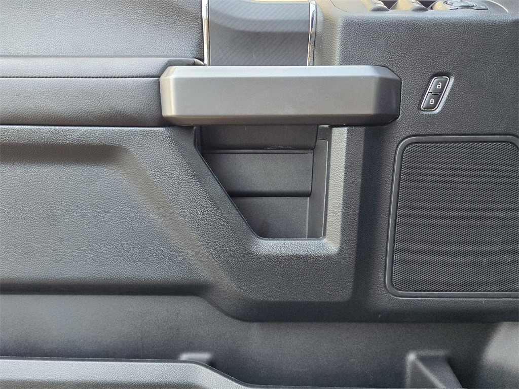 2020-ford-f150-xlt-4x4 (18)