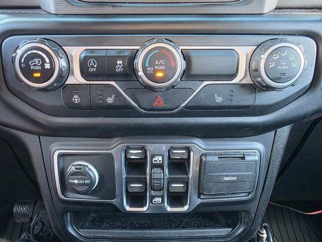 2020-jeep-gladiator-sport-for-sale-hope-mills-nc-23