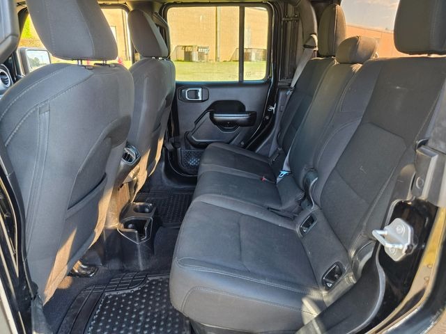 2020-jeep-gladiator-sport-for-sale-hope-mills-nc-31
