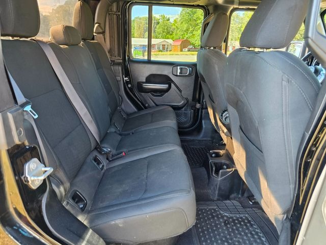 2020-jeep-gladiator-sport-for-sale-hope-mills-nc-32