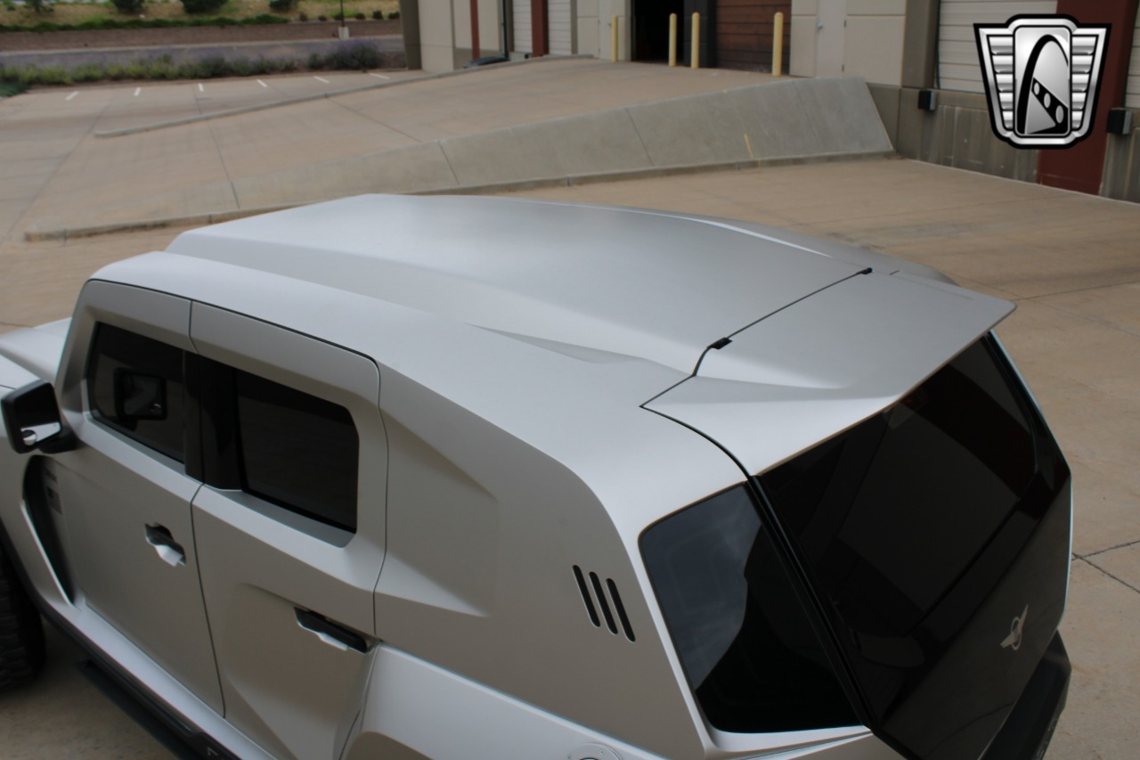 2020-rezvani-tank (100)