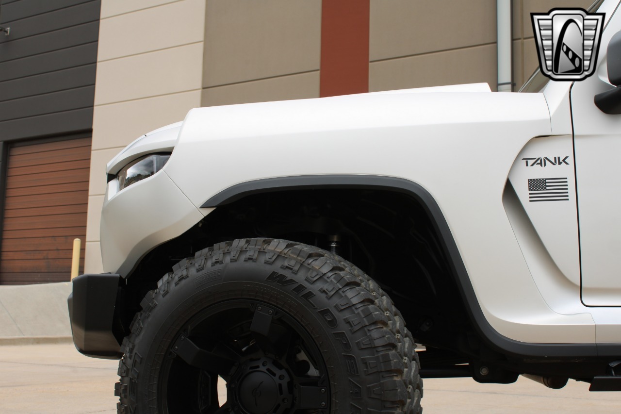 2020-rezvani-tank (117)