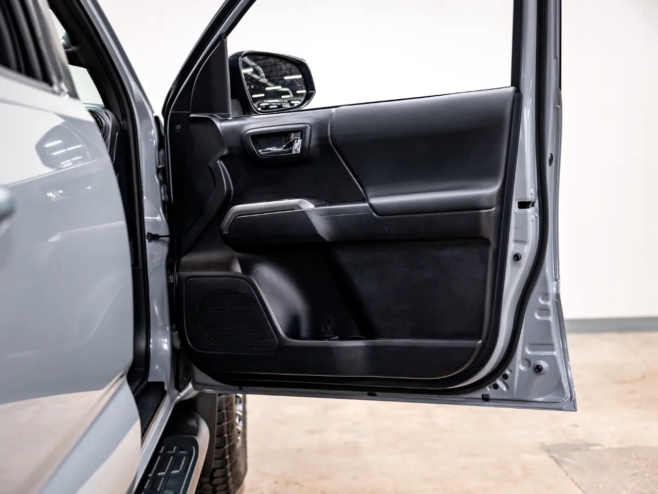 2020-toyota-tacoma-sr4-double-cab-for-sale (1)