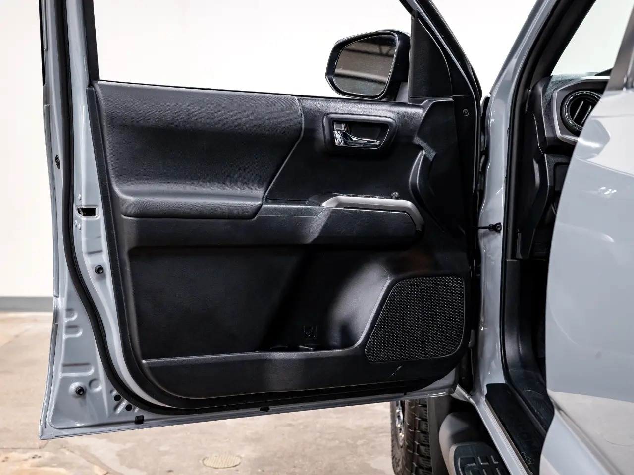 2020-toyota-tacoma-sr4-double-cab-for-sale (35)