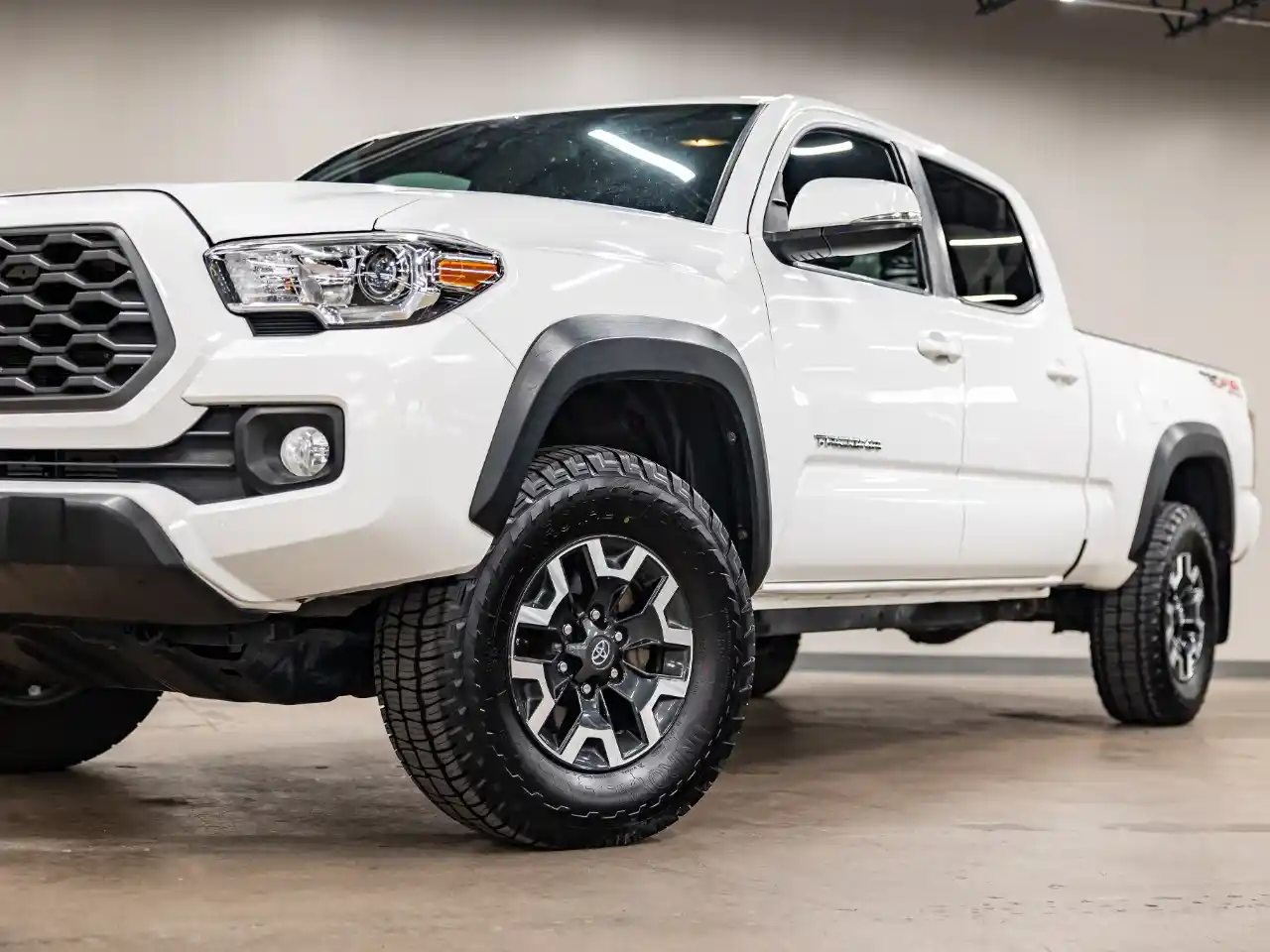 2020-toyota-tacoma-trd-offroad-for-sale-lakewood-co-21