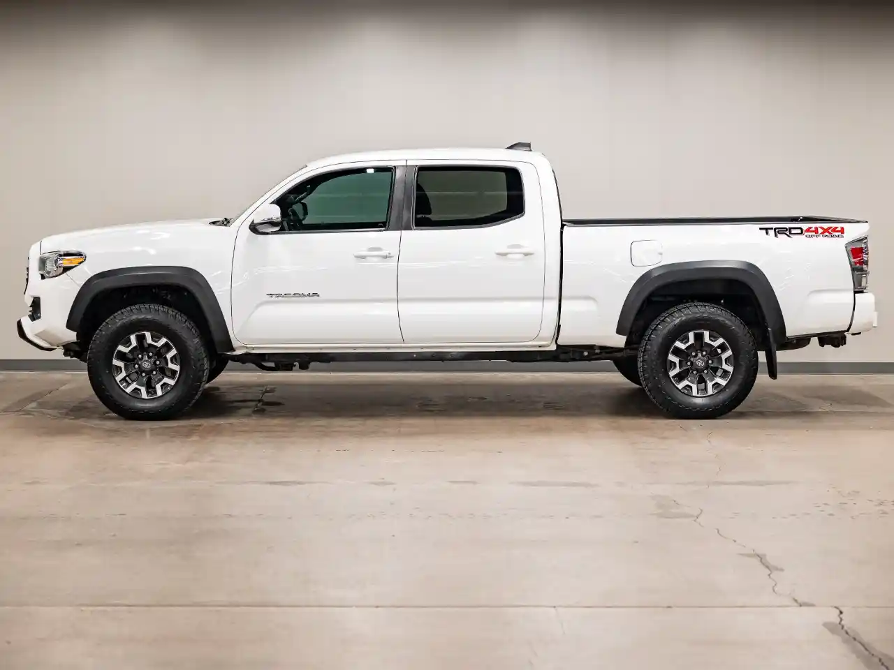2020-toyota-tacoma-trd-offroad-for-sale-lakewood-co-22