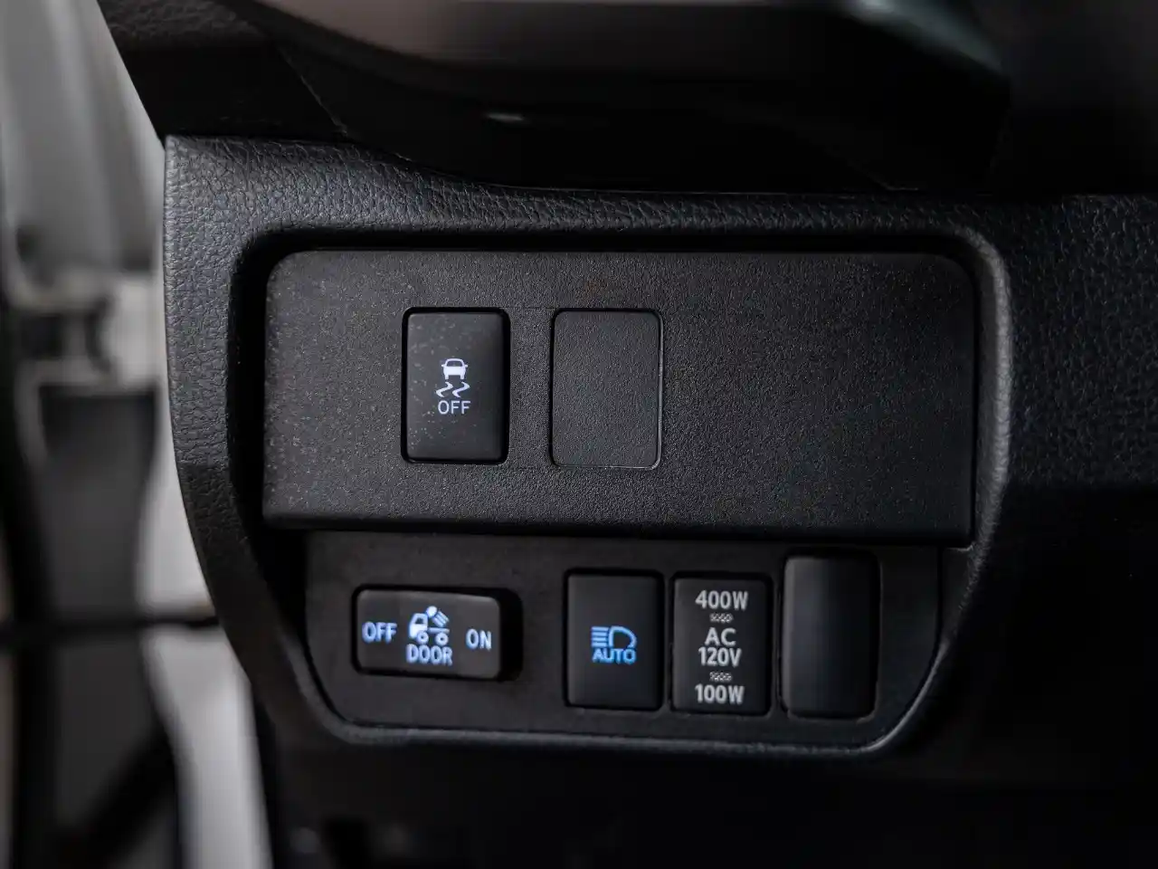 2020-toyota-tacoma-trd-offroad-for-sale-lakewood-co-44