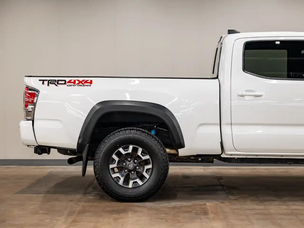 2020-toyota-tacoma-trd-offroad-for-sale-lakewood-co-65