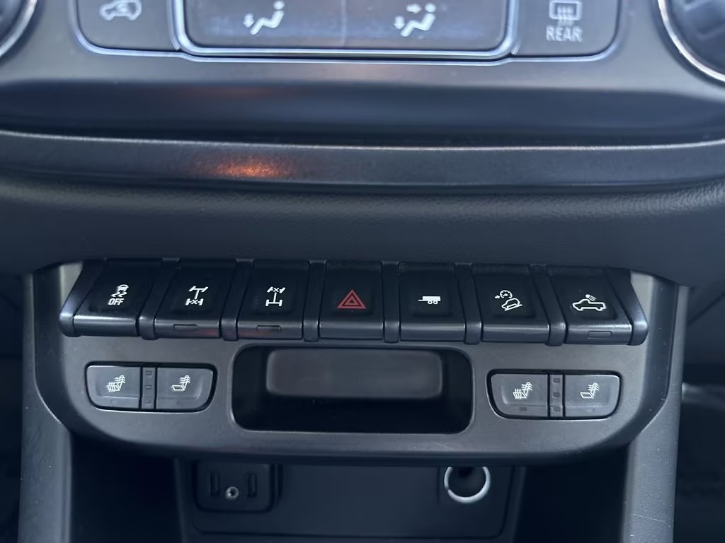 2021-chevrolet-colorado-zr2-for-sale-bakersfield-ca-16
