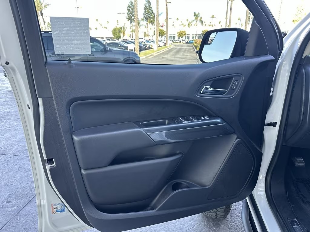 2021-chevrolet-colorado-zr2-for-sale-bakersfield-ca-9