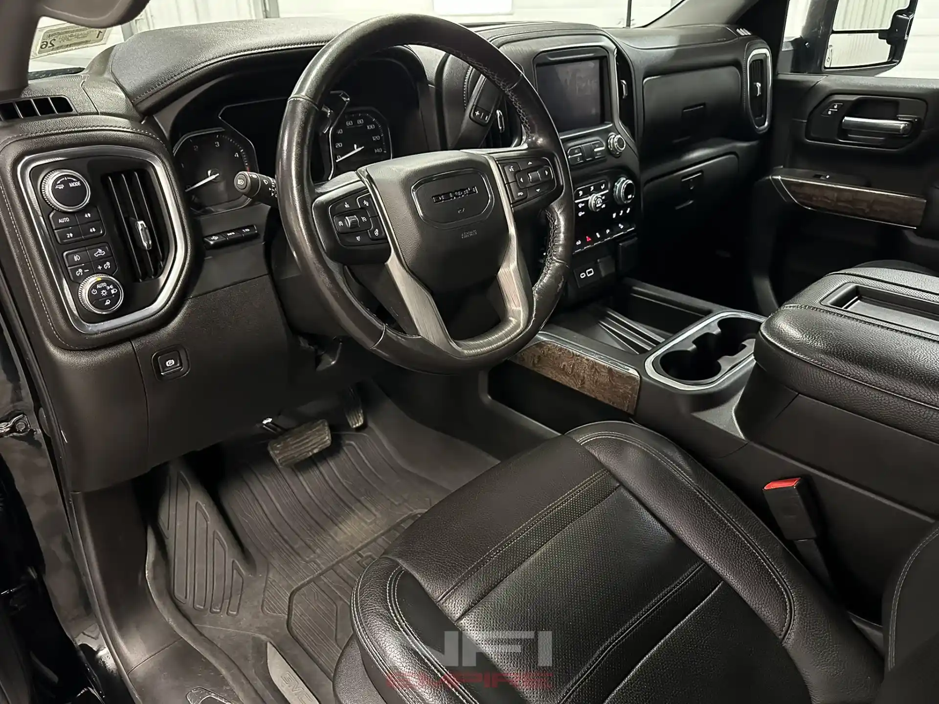2021-gmc-sierra-3500-hd-denali-for-sale-erie-pa-22
