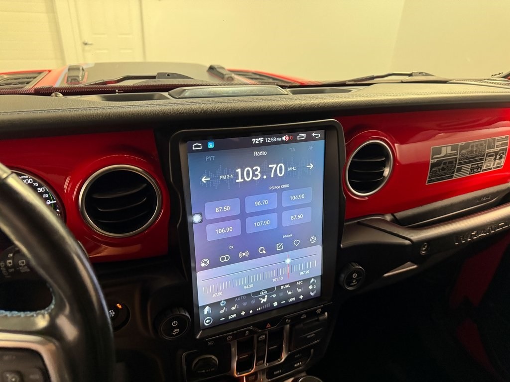 2021-jeep-wrangler-rubicon-4xe (12)