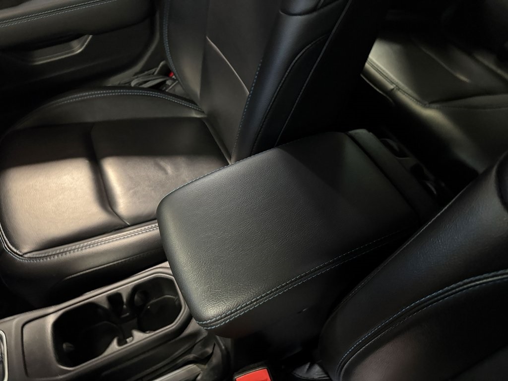 2021-jeep-wrangler-rubicon-4xe (19)