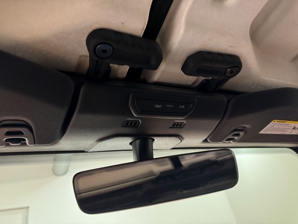 2021-jeep-wrangler-rubicon-4xe (26)