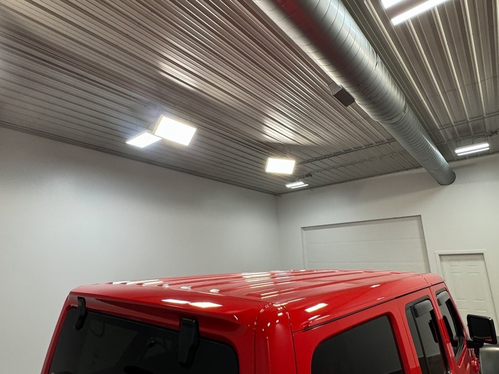 2021-jeep-wrangler-rubicon-4xe (54)