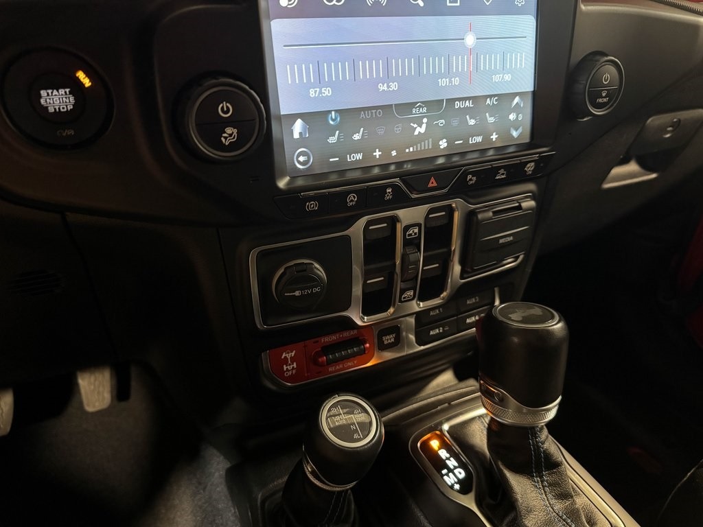2021-jeep-wrangler-rubicon-4xe (8)