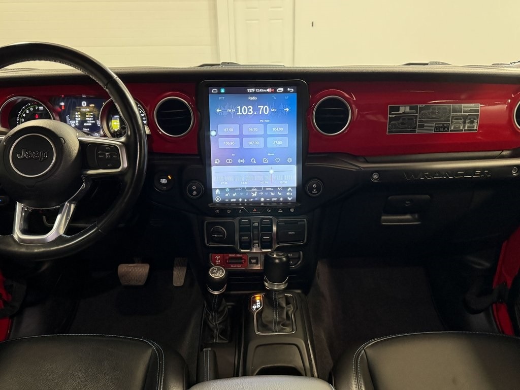 2021-jeep-wrangler-rubicon-4xe (82)