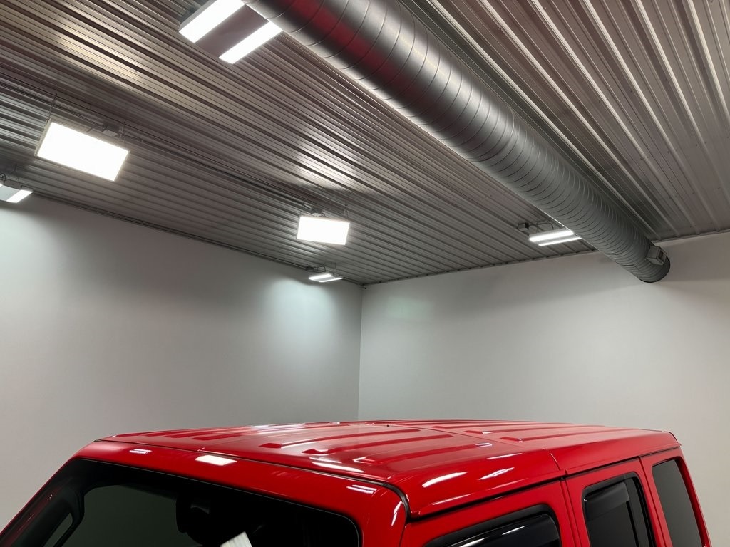 2021-jeep-wrangler-rubicon-4xe (85)