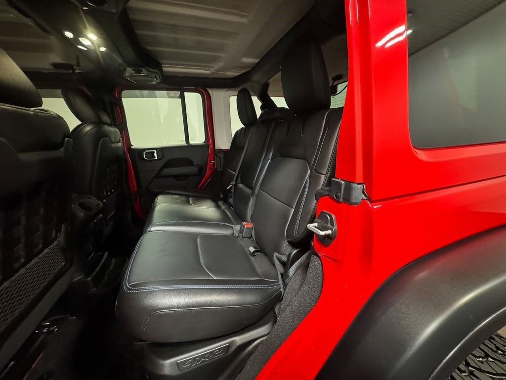 2021-jeep-wrangler-rubicon-4xe (91)