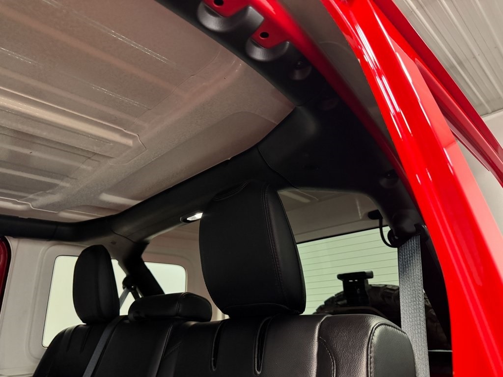 2021-jeep-wrangler-rubicon-4xe (92)
