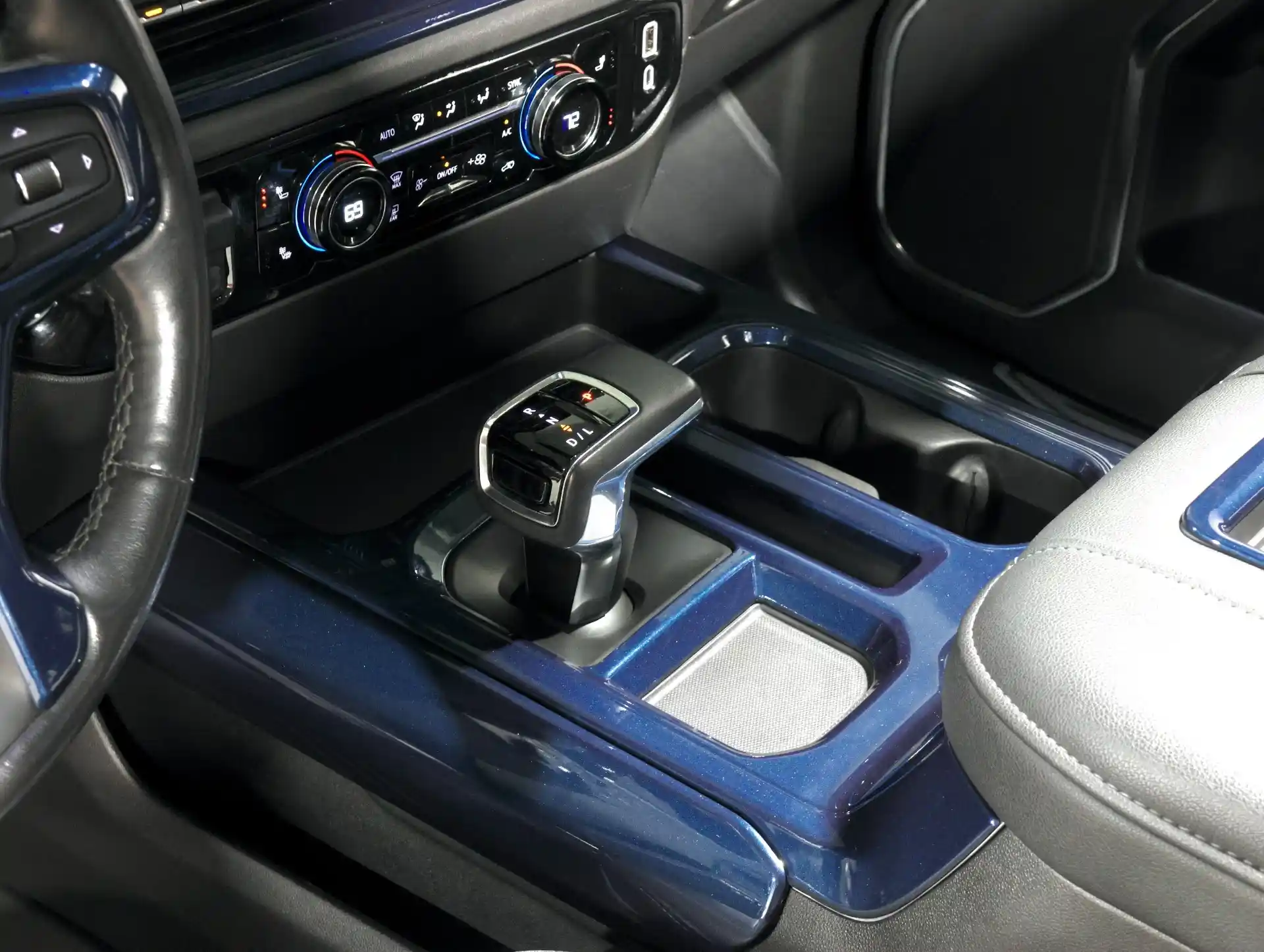 2022-chevrolet-silverado-1500-lt-trail-boss-rough-country-for-sale-addison-il-42