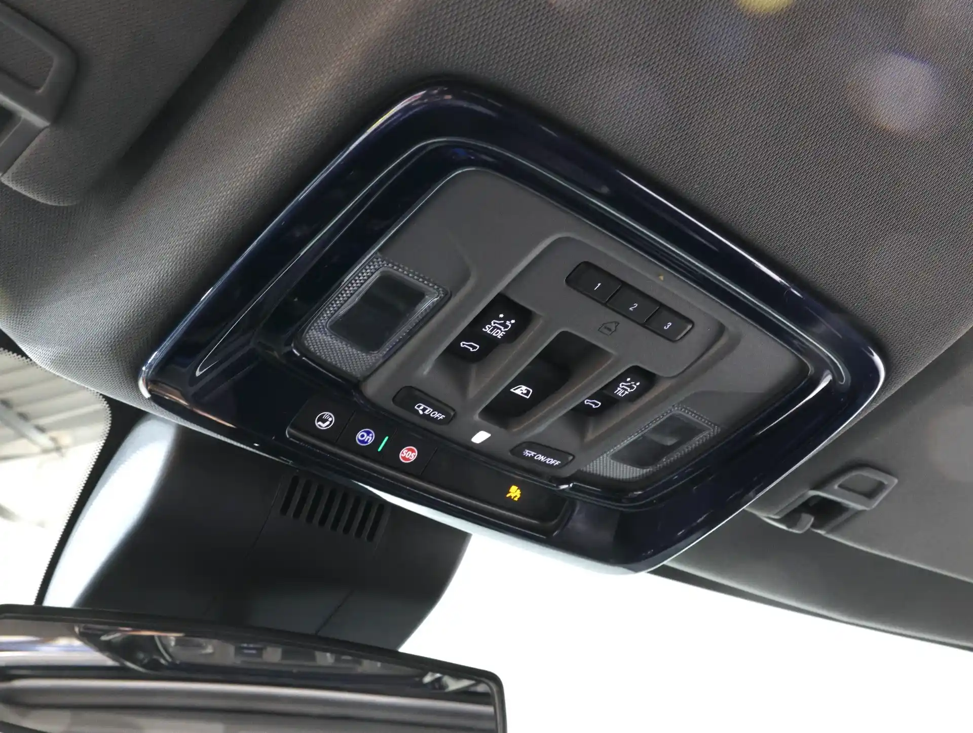 2022-chevrolet-silverado-1500-lt-trail-boss-rough-country-for-sale-addison-il-45