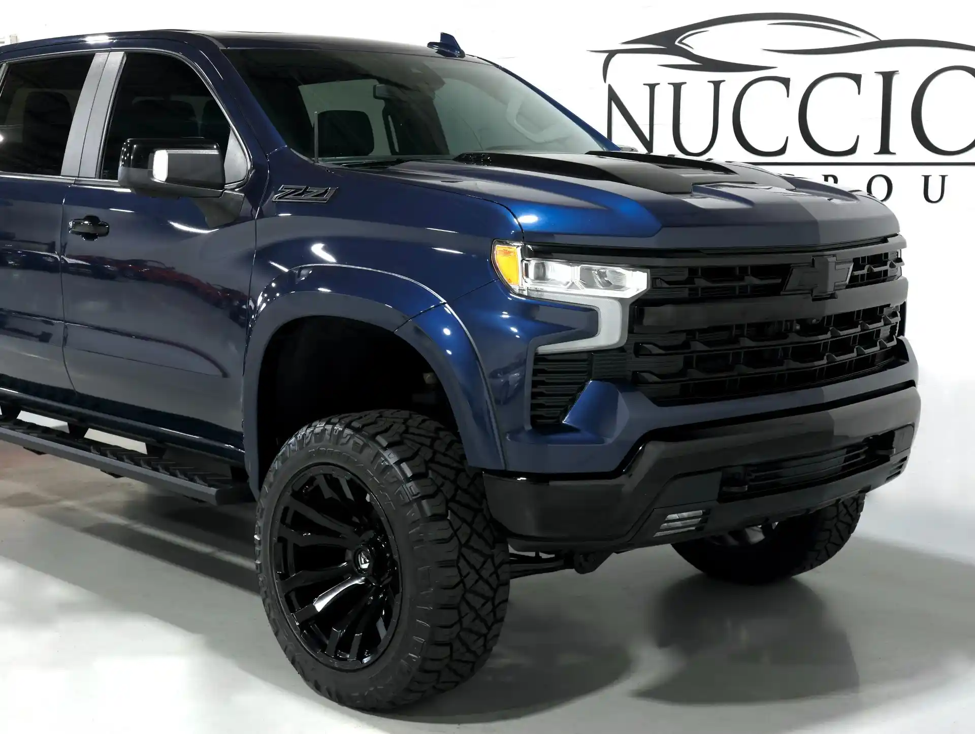 2022-chevrolet-silverado-1500-lt-trail-boss-rough-country-for-sale-addison-il-49