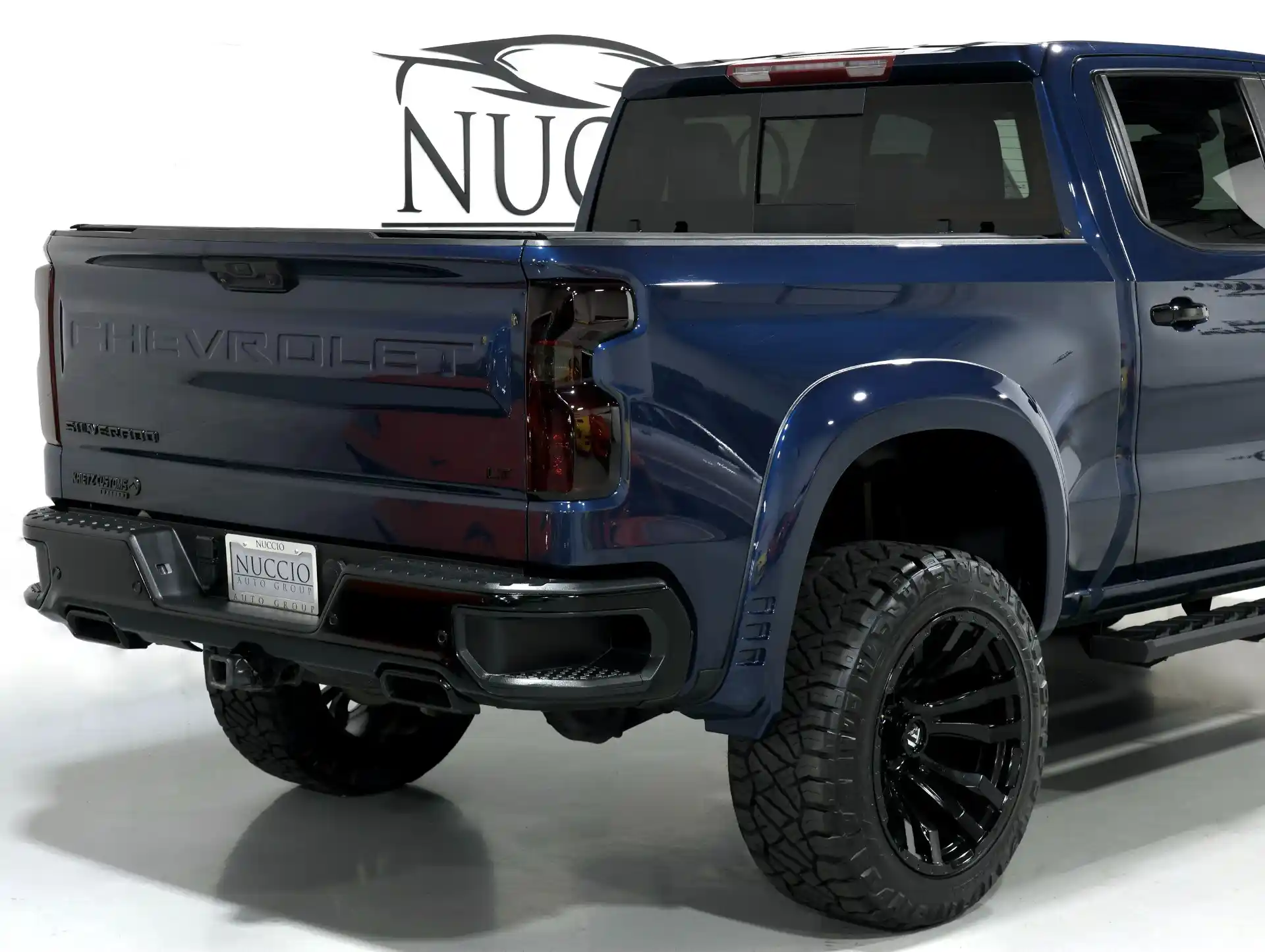 2022-chevrolet-silverado-1500-lt-trail-boss-rough-country-for-sale-addison-il-52