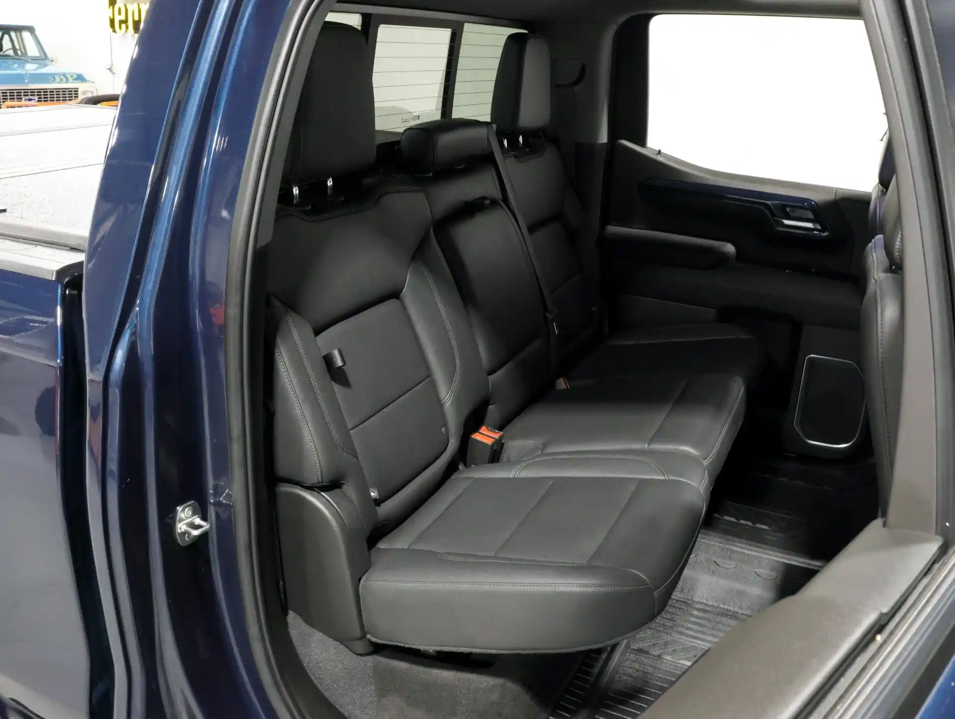 2022-chevrolet-silverado-1500-lt-trail-boss-rough-country-for-sale-addison-il-69