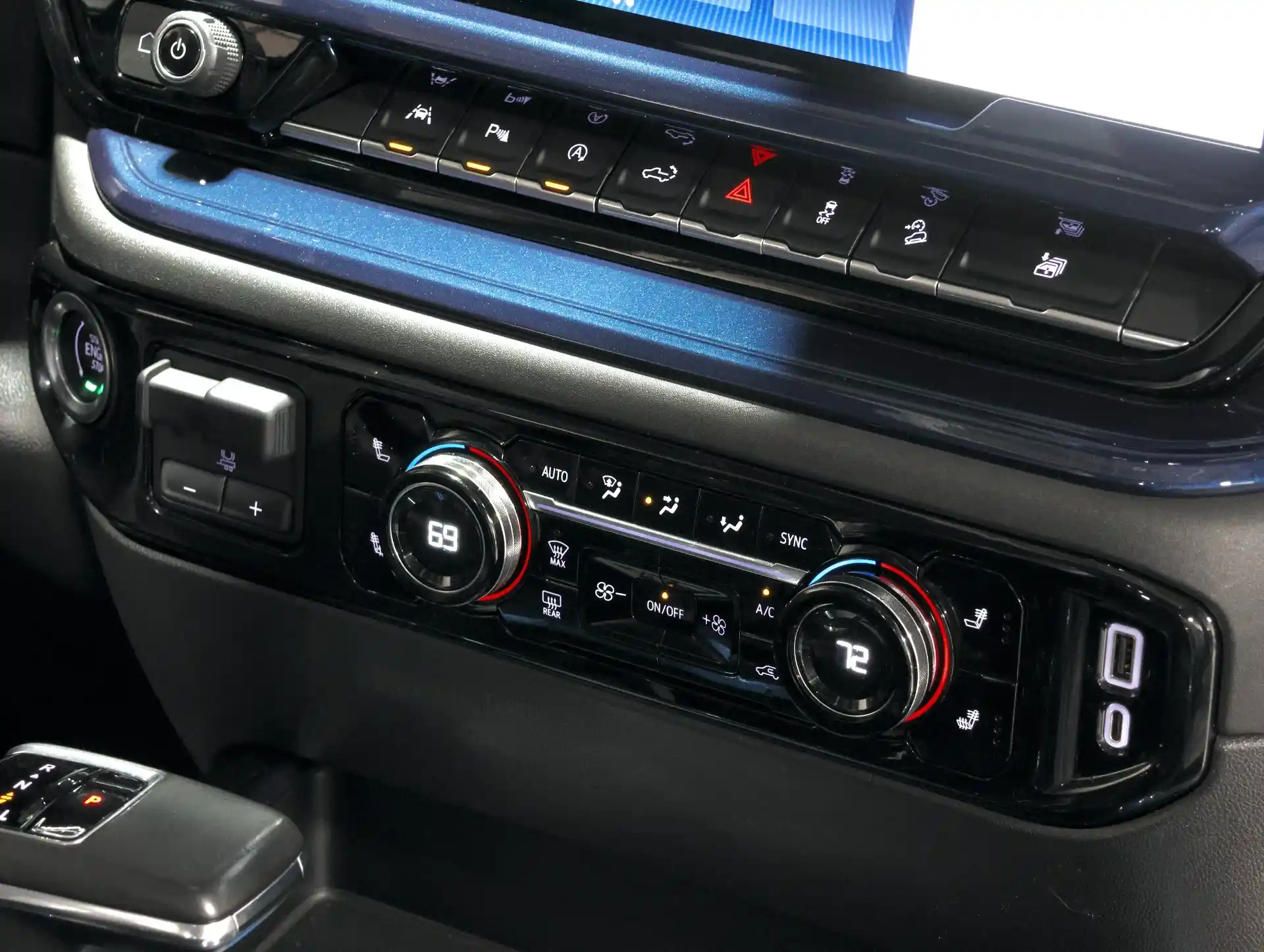 2022-chevrolet-silverado-1500-lt-trail-boss-rough-country-for-sale-addison-il-70
