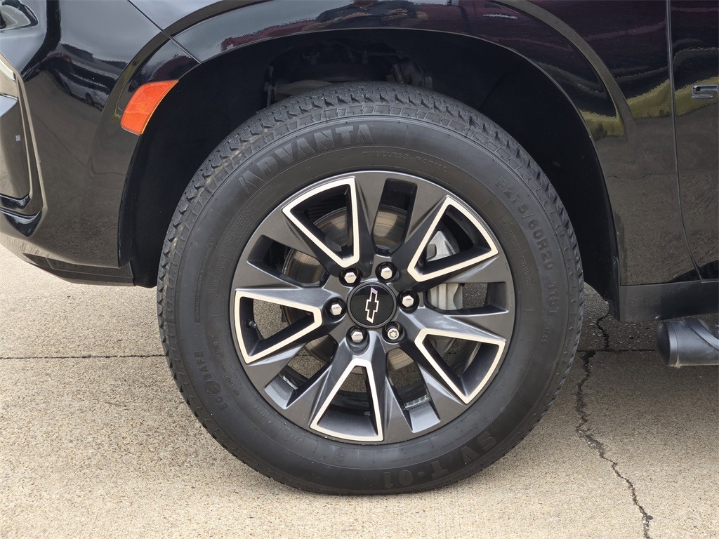 2022-chevy-suburban-z71-for-sale (14)