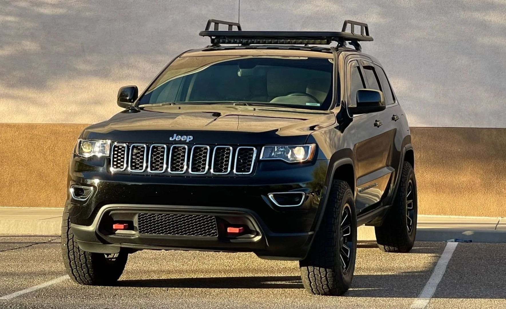 2022-jeep-grand-cherokee-laredo-e-for-sale-tucson-az-1