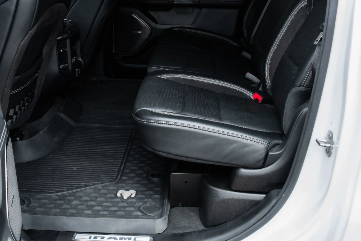 2022-ram-1500-trx-for-sale-obzu-costa-mesa-ca-32