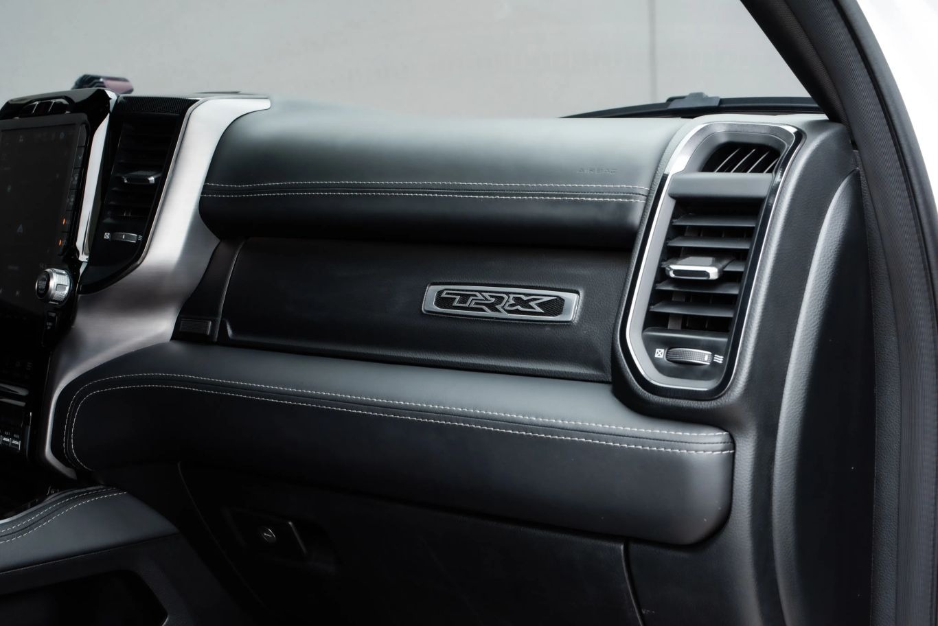 2022-ram-1500-trx-for-sale-obzu-costa-mesa-ca-36