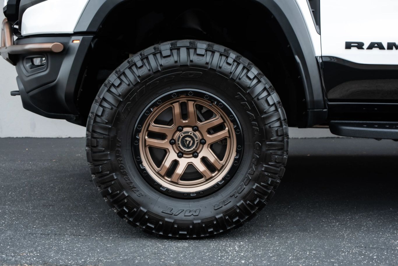 2022-ram-1500-trx-for-sale-obzu-costa-mesa-ca-38