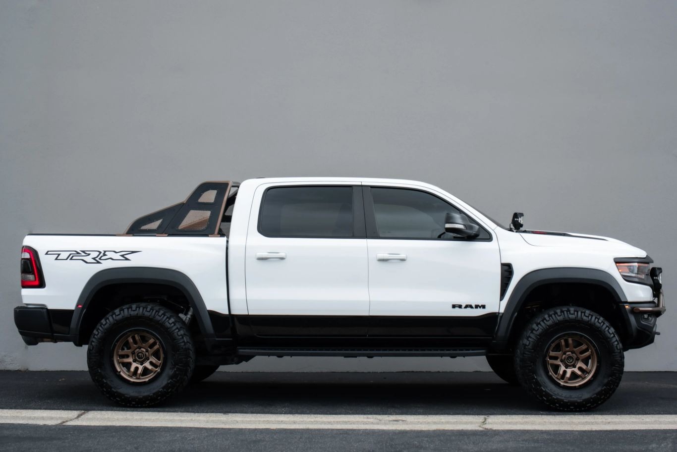 2022-ram-1500-trx-for-sale-obzu-costa-mesa-ca-6