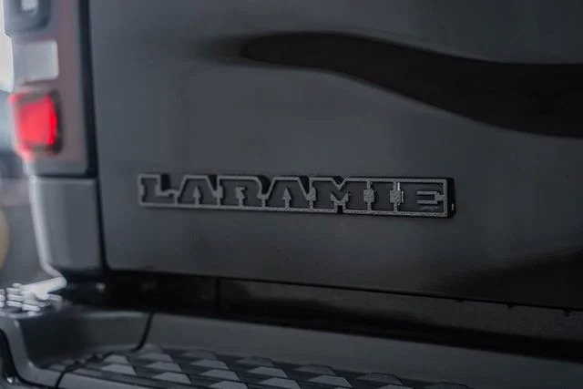 2022-ram-2500-laramie-modified (22)