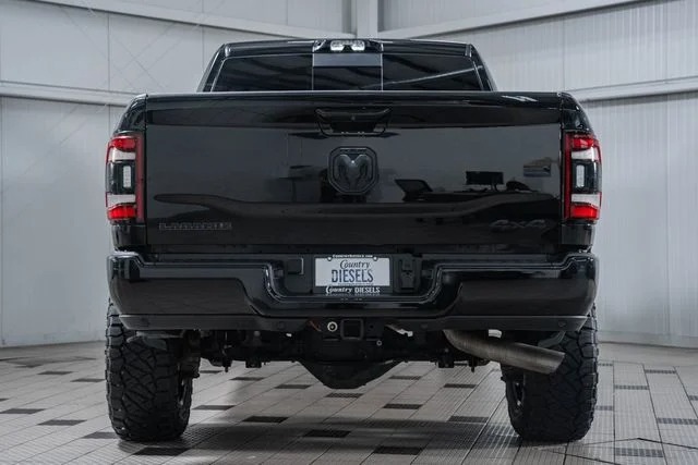 2022-ram-2500-laramie-modified (32)
