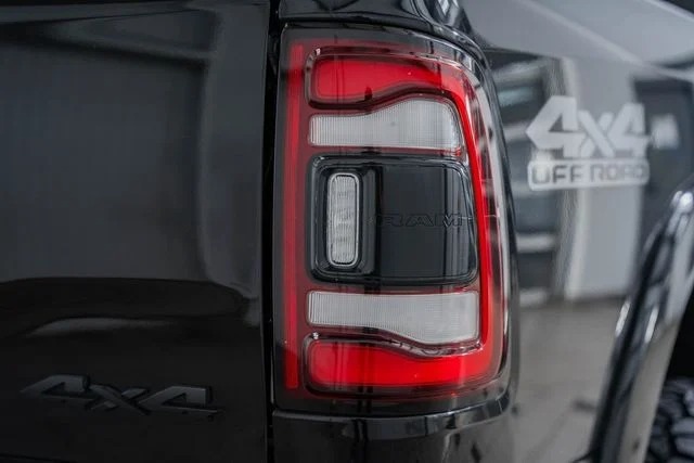 2022-ram-2500-laramie-modified (33)