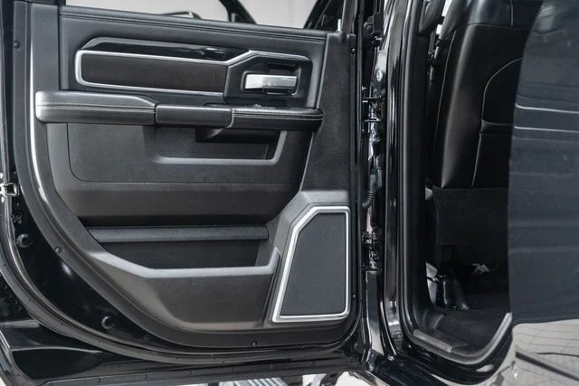2022-ram-2500-laramie-modified (5)