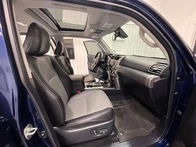 2022-toyota-4runner-sr5-for-sale-gladstone-or-14