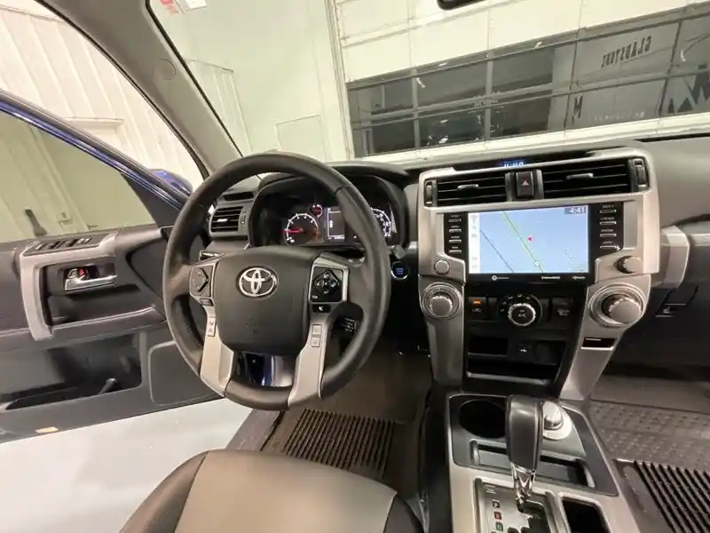 2022-toyota-4runner-sr5-for-sale-gladstone-or-16