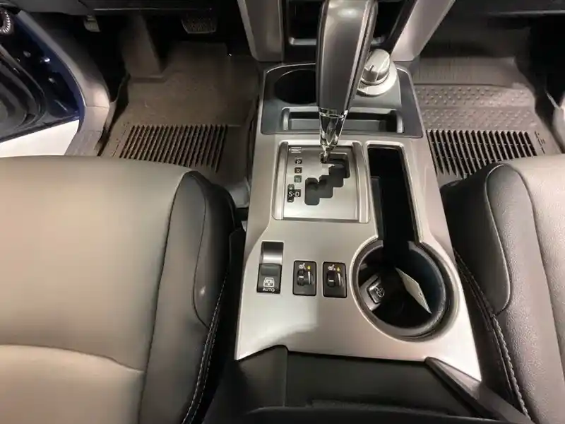 2022-toyota-4runner-sr5-for-sale-gladstone-or-22
