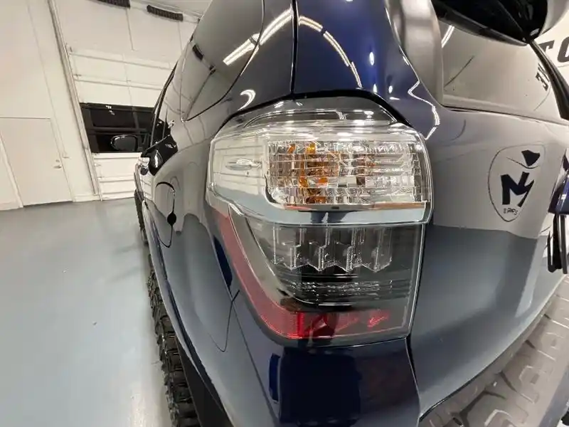 2022-toyota-4runner-sr5-for-sale-gladstone-or-29