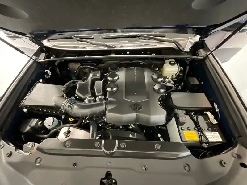 2022-toyota-4runner-sr5-for-sale-gladstone-or-57
