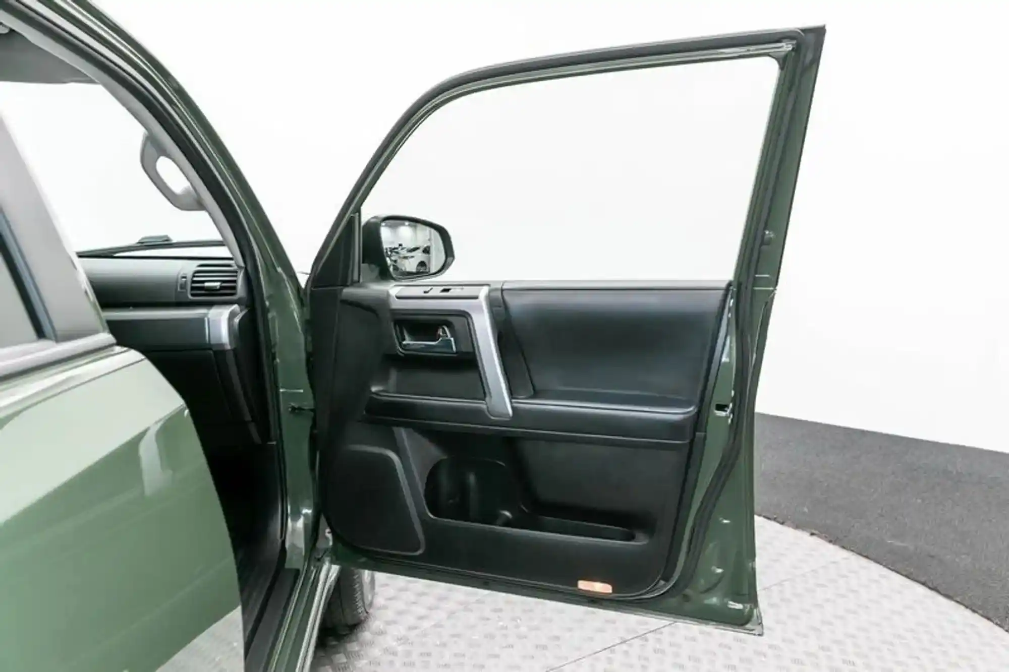 2022-toyota-4runner-trd-sport-for-sale-sterling-va-21