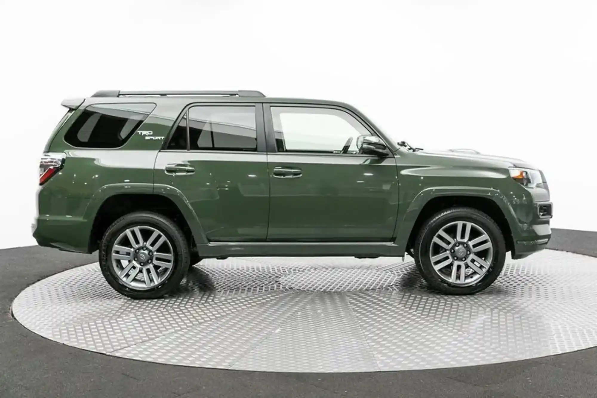 2022-toyota-4runner-trd-sport-for-sale-sterling-va-7