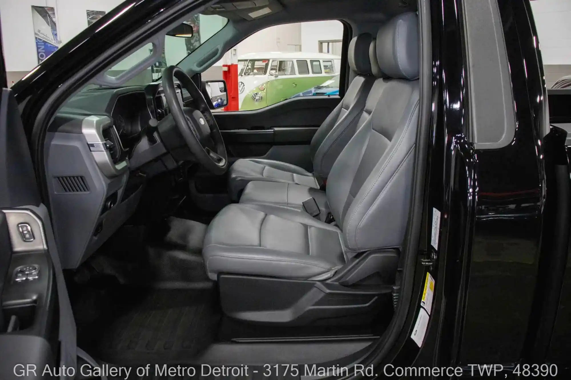 2023-ford-f-150-xl-roush-for-sale-detroit-mi-83