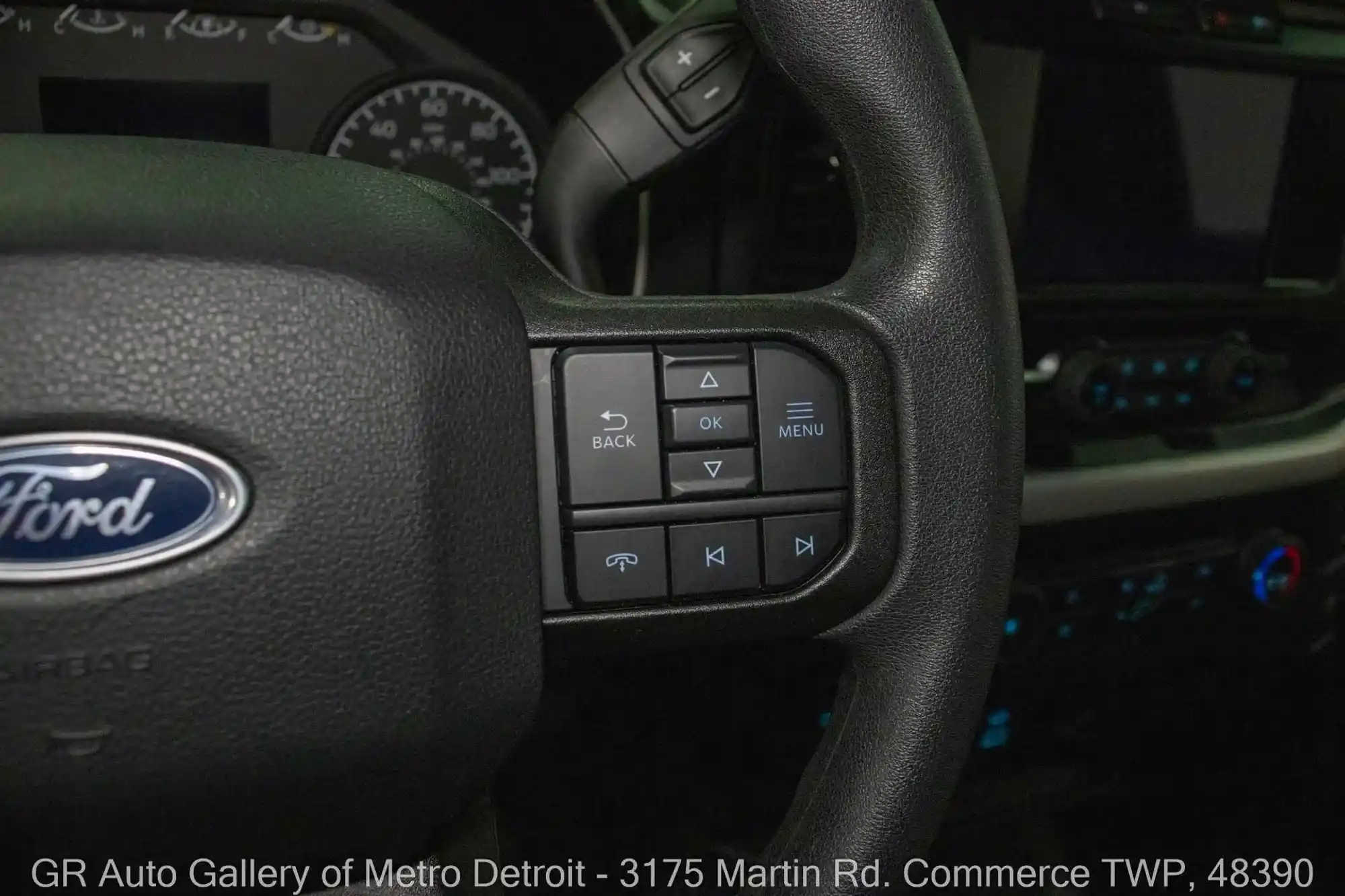 2023-ford-f-150-xl-roush-for-sale-detroit-mi-95