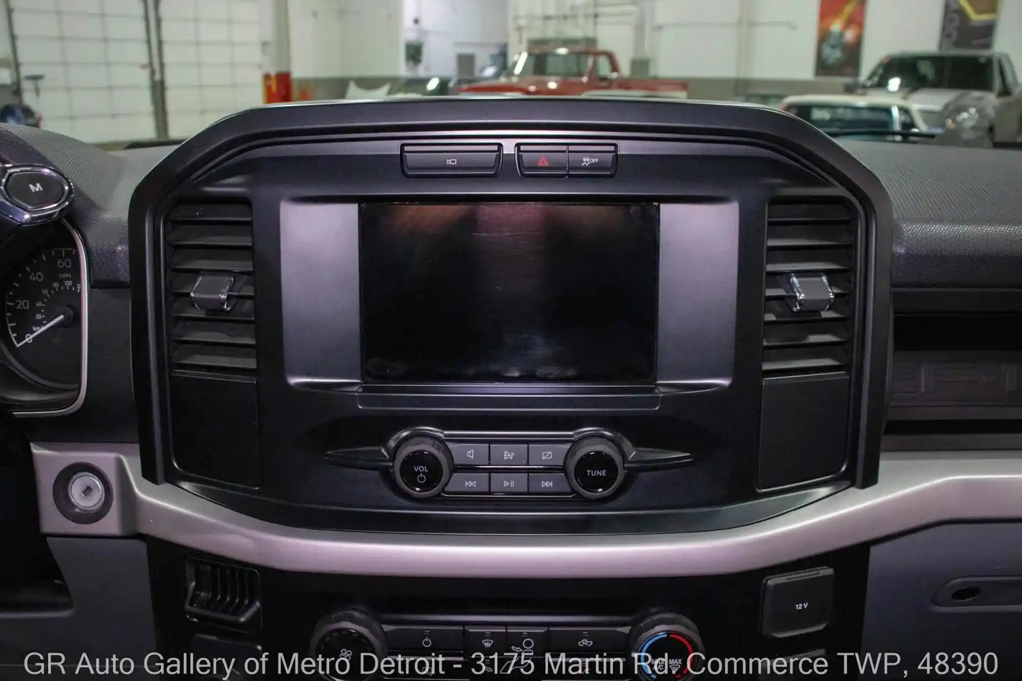2023-ford-f-150-xl-roush-for-sale-detroit-mi-97